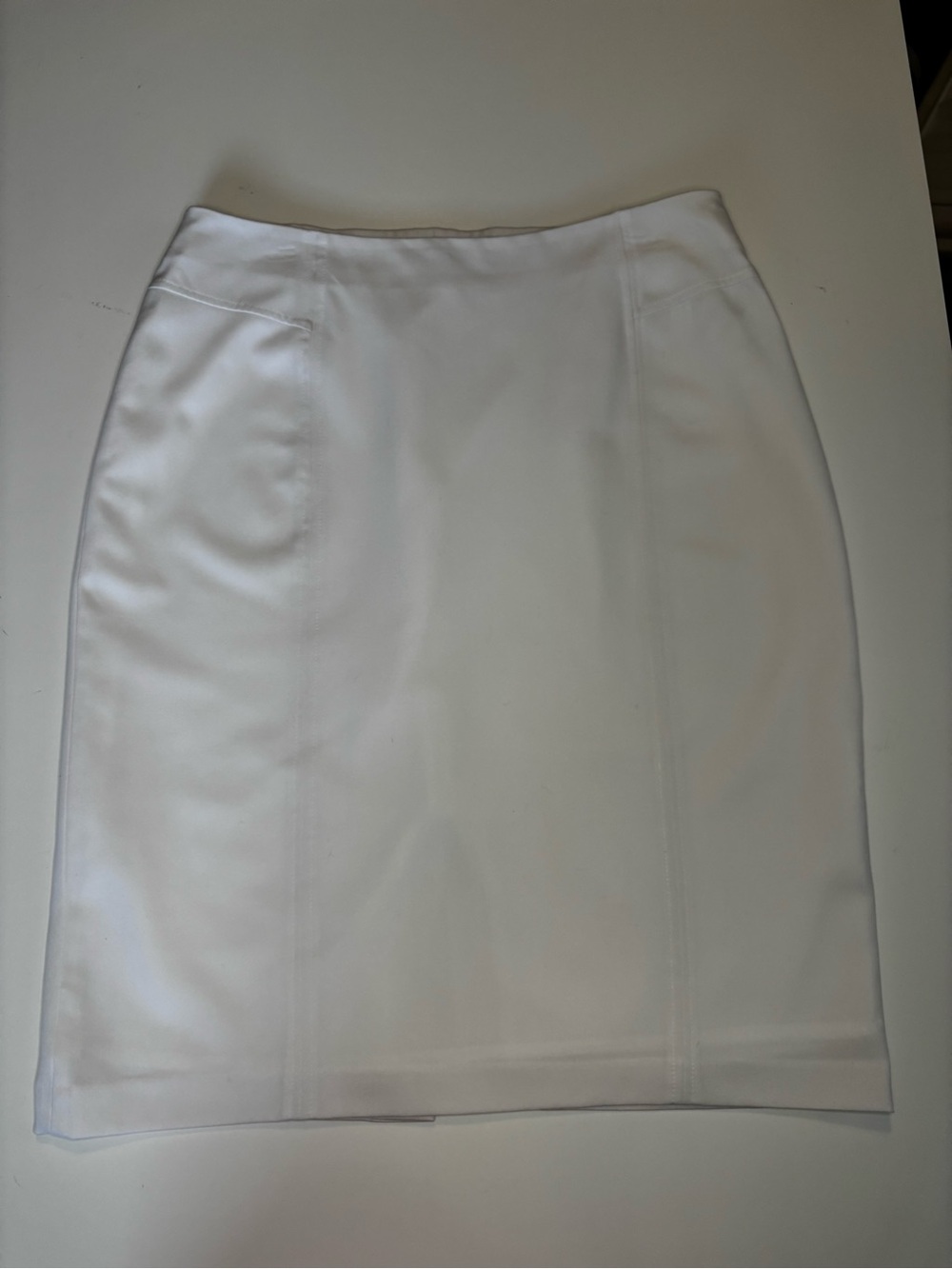 Kim Rogers White Pencil Skirt - Clean Tailored Silhouette